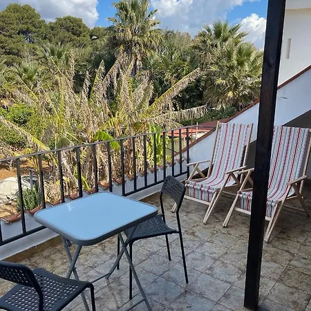 Manu' Apartmán Menfi